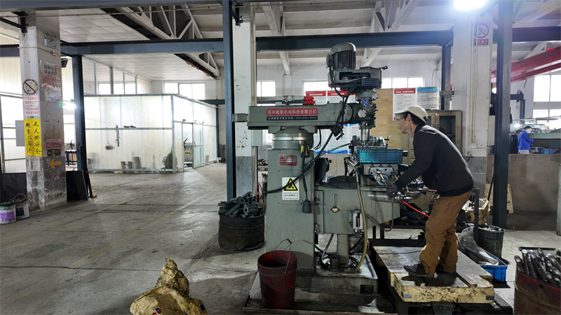 CNC Workshop Photo04