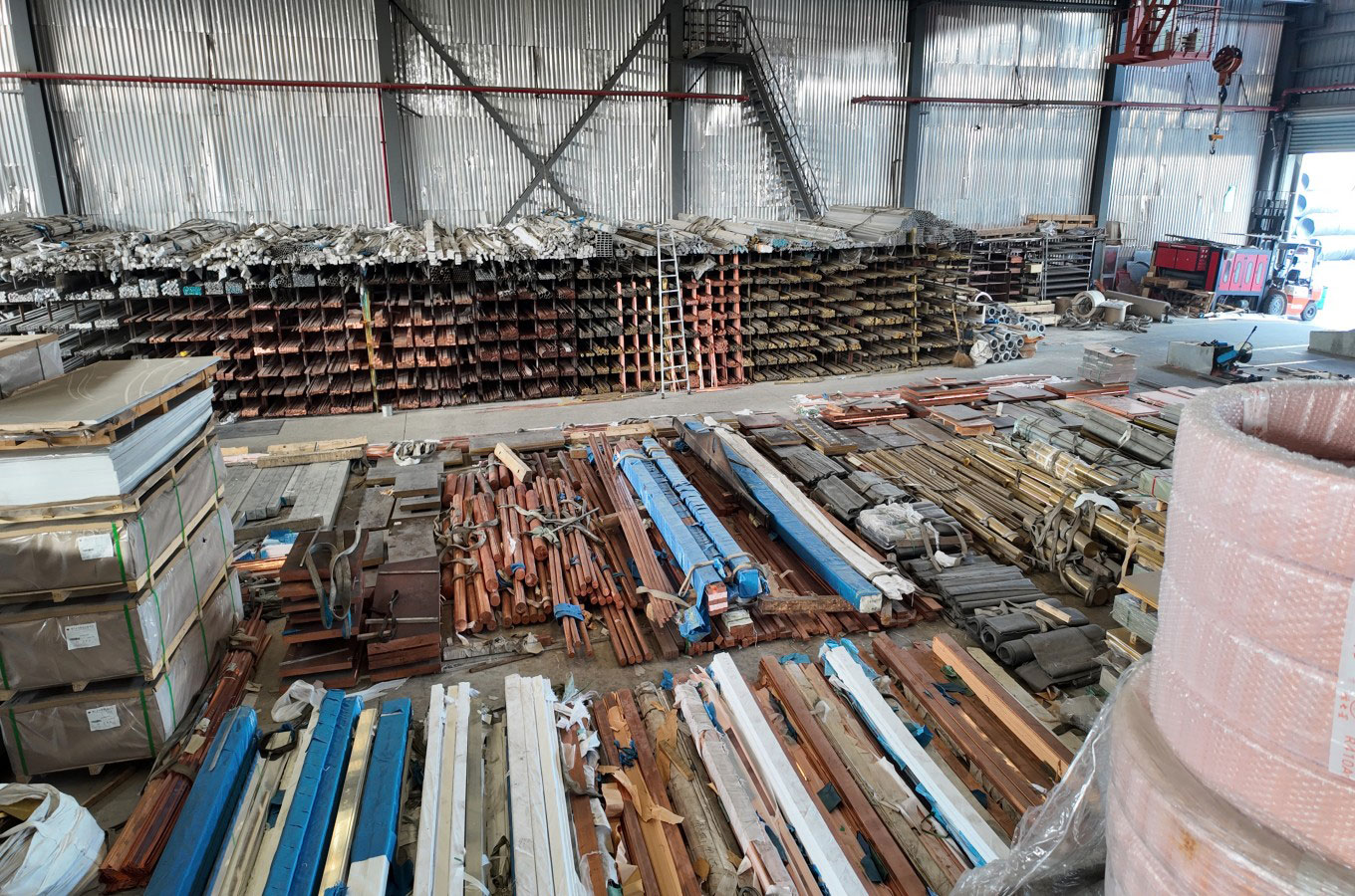 https://www.cymbermetal.com/factory/cymber-large-scale-copper-aluminum-integrated-warehouse-tour/