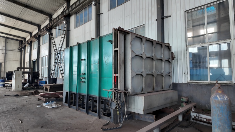 Large-capacity industrial heating furnace for precise annealing, solution treatment and aging of beryllium copper, tin bronze, silver copper and other special alloys – ensuring uniform properties and maximum performance