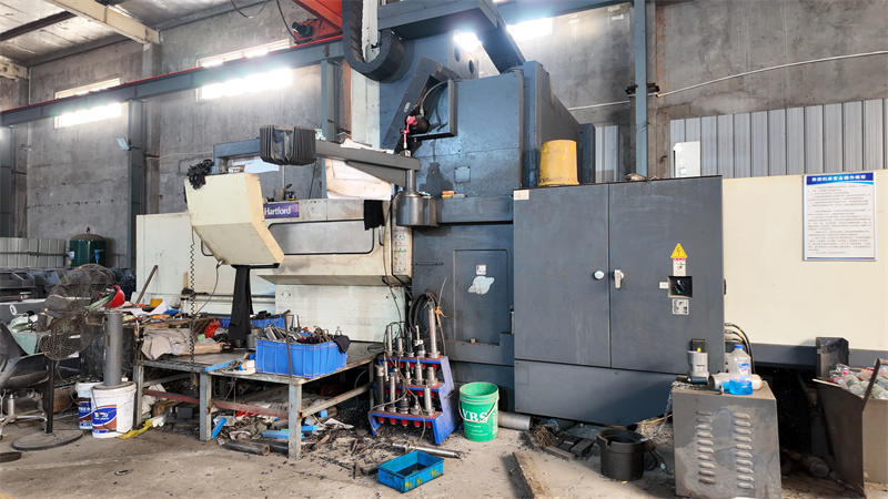 Photo of Machining Center Workshop02